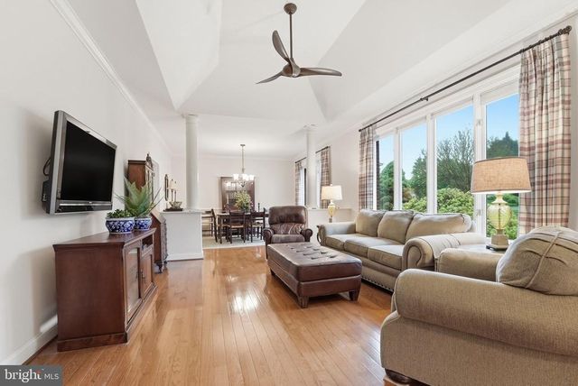 2455 DURHAM PL, Jeffersonton, VA 22724