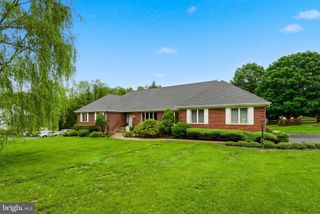 2455 DURHAM PL, Jeffersonton, VA 22724
