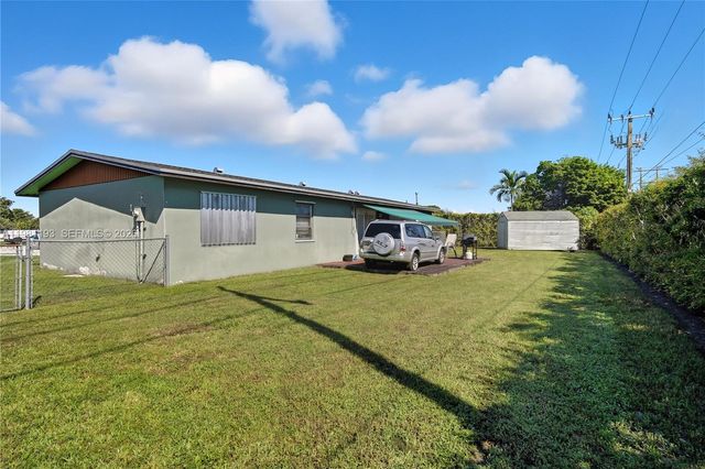 13605 SW 73rd Ter, Miami, FL 33183