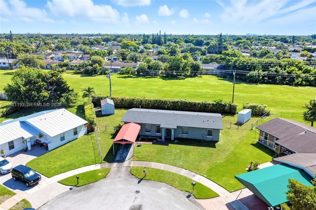 13605 SW 73rd Ter, Miami, FL 33183