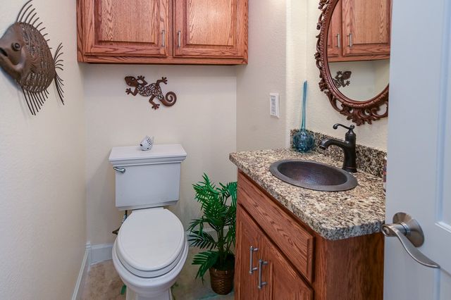 627 Eastbrook Rd, Estill Springs, TN 37330