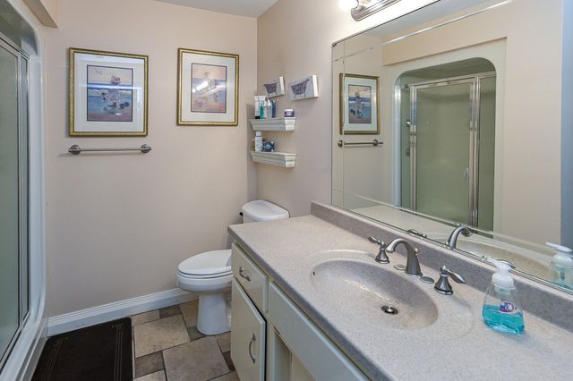 627 Eastbrook Rd, Estill Springs, TN 37330