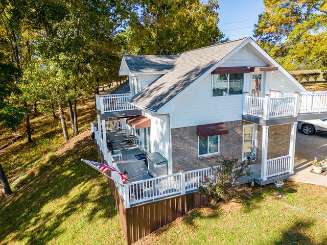 627 Eastbrook Rd, Estill Springs, TN 37330