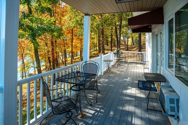 627 Eastbrook Rd, Estill Springs, TN 37330