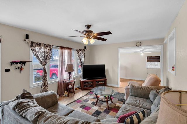 2817 N 66th Street, Kansas City, KS 66104