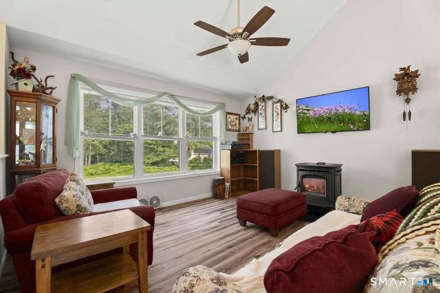 89 Lisbon Road, Canterbury, CT 06331