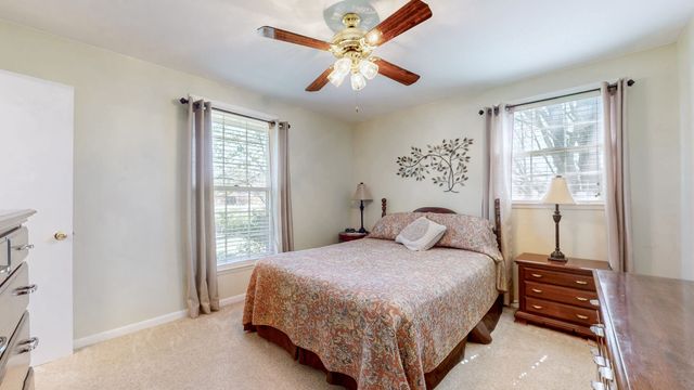 1049 Fontaine Dr, Goodlettsville, TN 37072