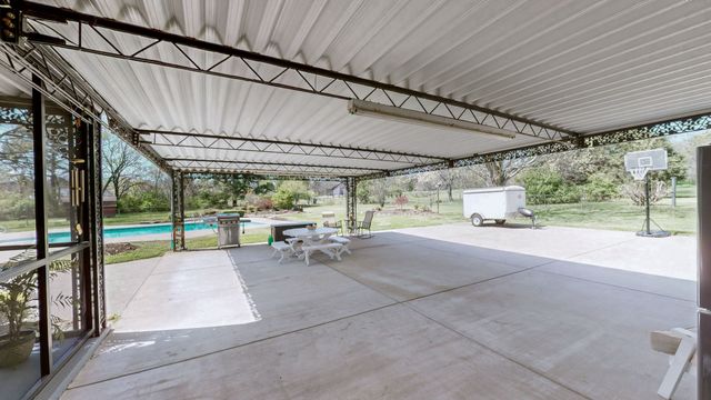 1049 Fontaine Dr, Goodlettsville, TN 37072