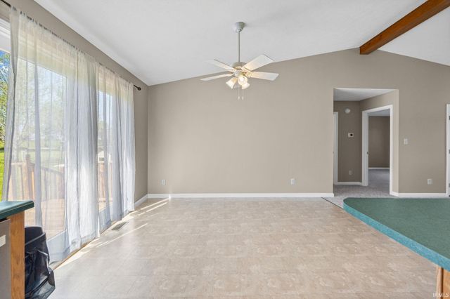 1109 E Creekside Court, Battle Ground, IN 47920