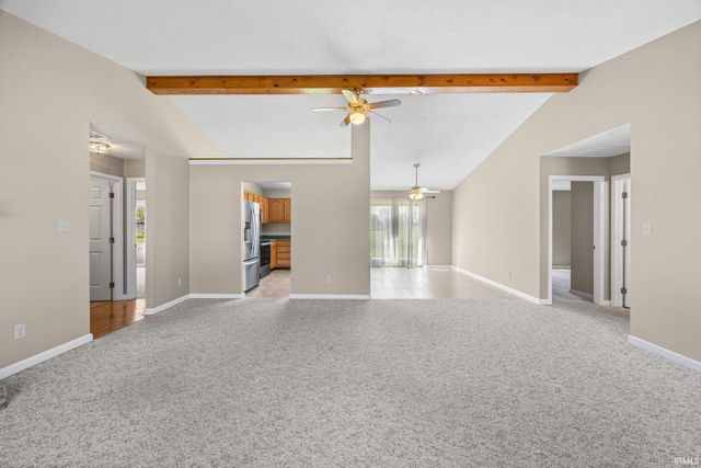 1109 E Creekside Court, Battle Ground, IN 47920