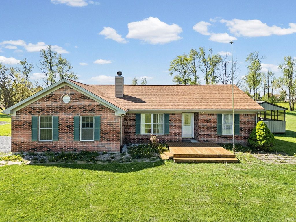 1109 E Creekside Court, Battle Ground, IN 47920
