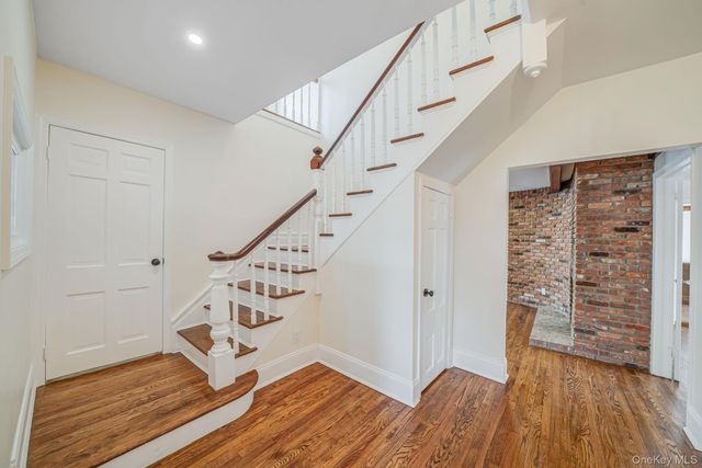 61 Ocean Avenue, Islip, NY 11751