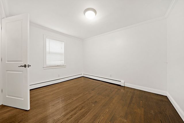 71 Oxford Ave 3, Cambridge, MA 02138