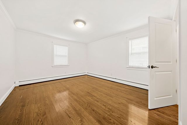 71 Oxford Ave 3, Cambridge, MA 02138