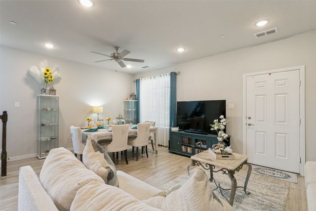 1274 Jones Trail, Lewisville, TX 75077
