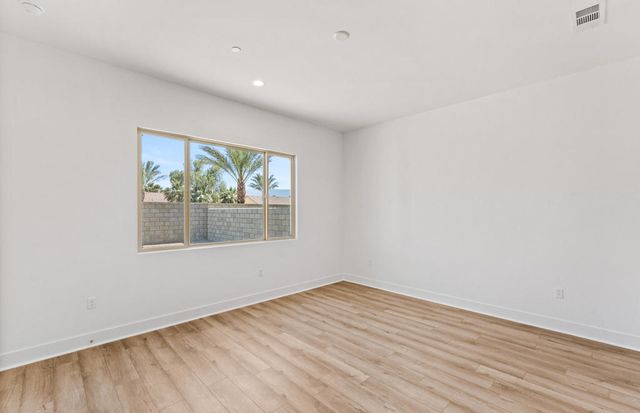 80 685 San Clemente Drive, Indio, CA 92203