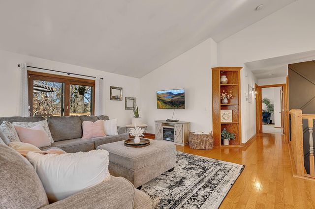 10120 18th Avenue, Becker, MN 55308