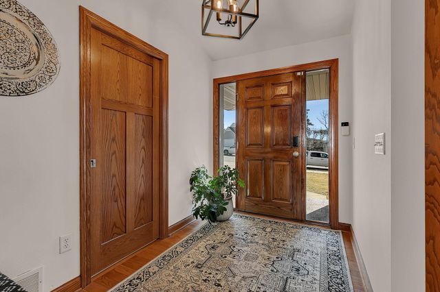 10120 18th Avenue, Becker, MN 55308