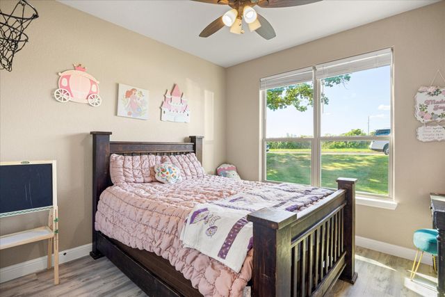 9012 Parkview Circle, Tolar, TX 76476