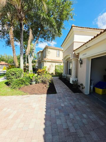 2400 Kemps Bay, West Palm Beach, FL 33411