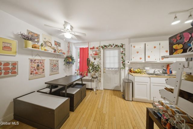 107 Washington Street, Troy, NY 12180