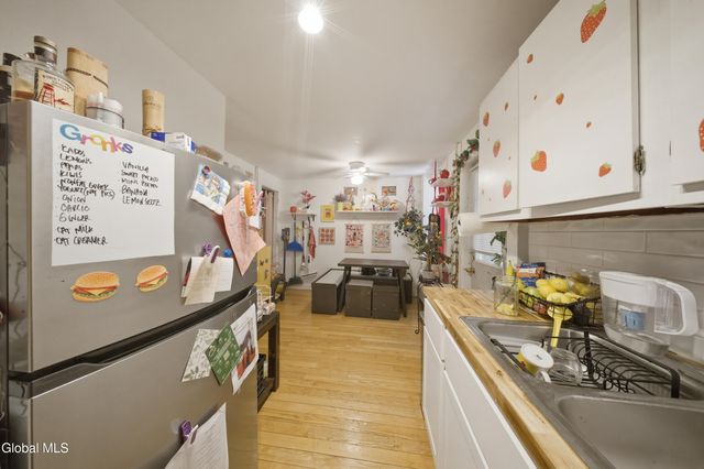 107 Washington Street, Troy, NY 12180