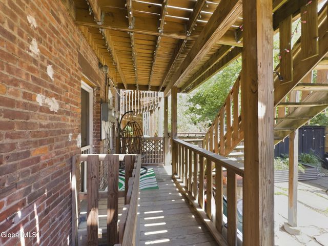 107 Washington Street, Troy, NY 12180