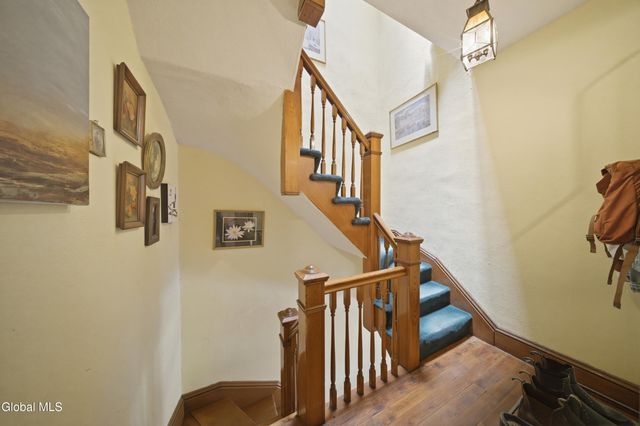 107 Washington Street, Troy, NY 12180