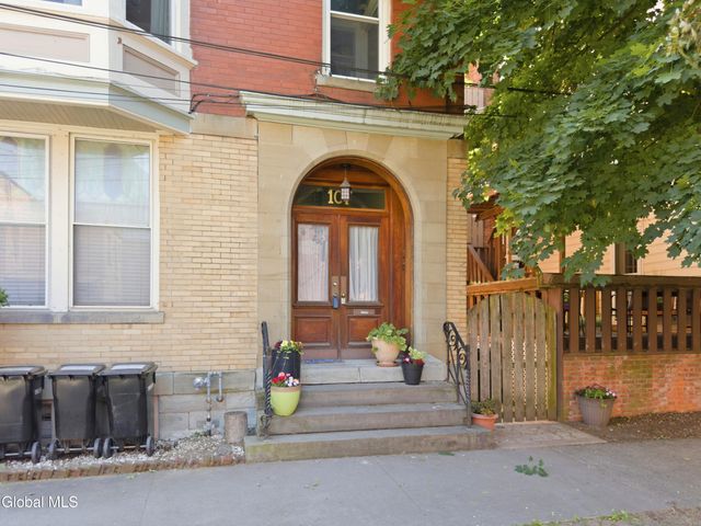 107 Washington Street, Troy, NY 12180