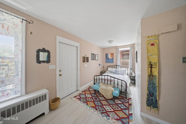 107 Washington Street, Troy, NY 12180