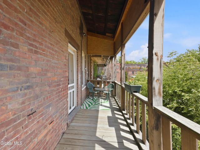 107 Washington Street, Troy, NY 12180