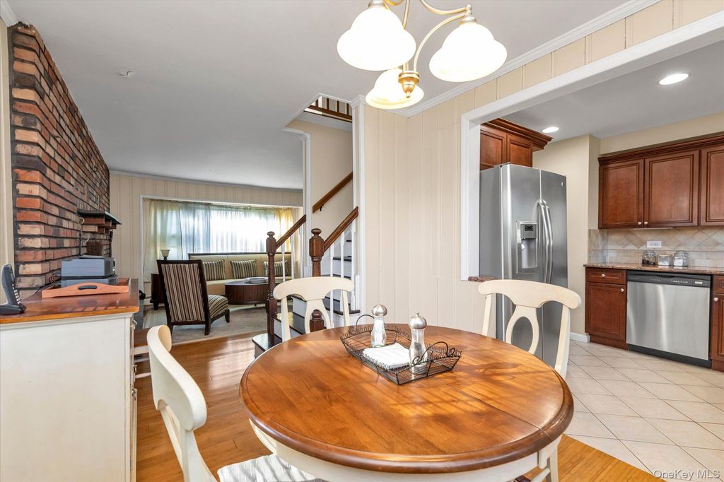 77 Horton Avenue, Valley Stream, NY 11581 — photo 5