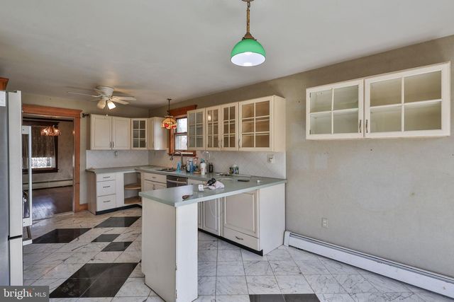336 FAIRVIEW AVE, Quakertown, PA 18951