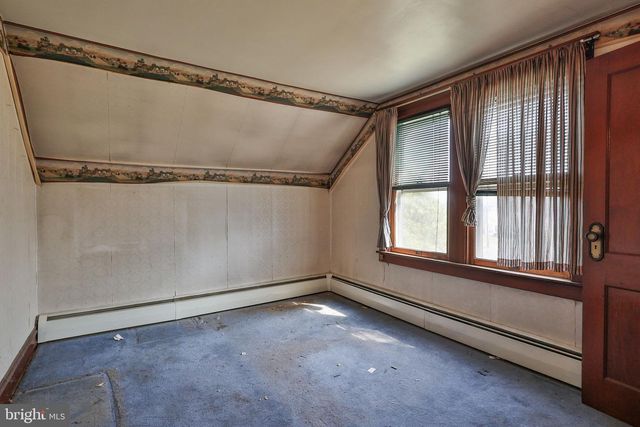 336 FAIRVIEW AVE, Quakertown, PA 18951