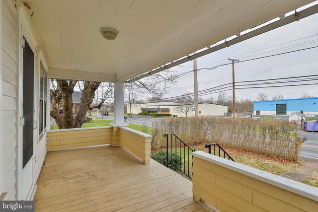 336 FAIRVIEW AVE, Quakertown, PA 18951