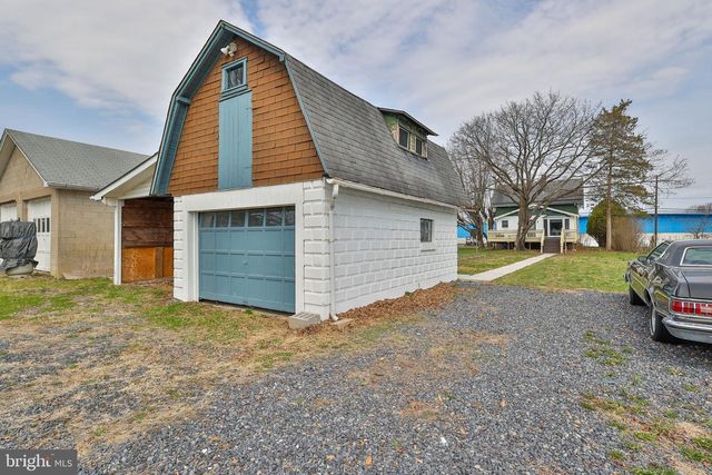 336 FAIRVIEW AVE, Quakertown, PA 18951