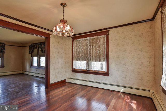 336 FAIRVIEW AVE, Quakertown, PA 18951