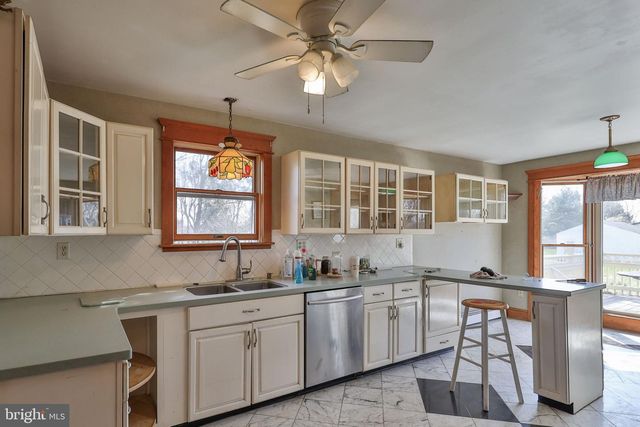 336 FAIRVIEW AVE, Quakertown, PA 18951