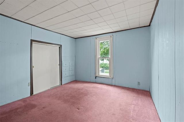 6010 Kenwood Avenue, Kansas City, MO 64110