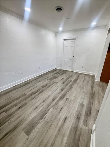 7910 NW 12th St REAR, Pembroke Pines, FL 33024