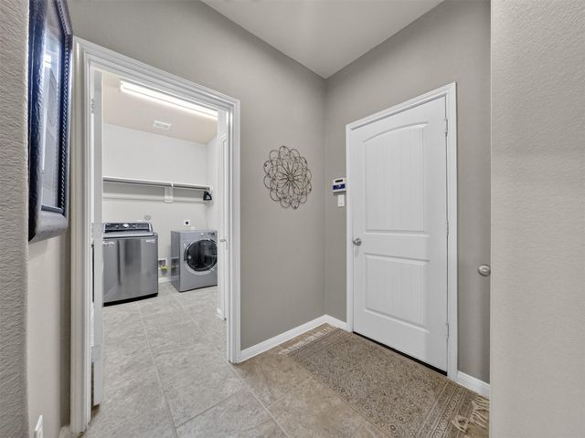 79 W Wading Pond Circle, The Woodlands, TX 77375