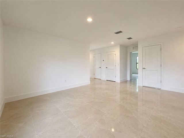 3709 7th ST SW, Lehigh Acres, FL 33971