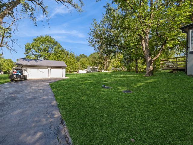 5470 NE 6th Street, Des Moines, IA 50313