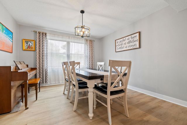 205 NW Applewood Street, Ankeny, IA 50023