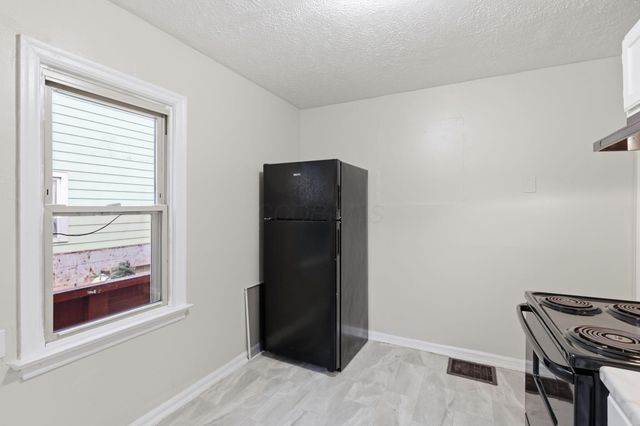 1888 Woodland Avenue, Columbus, OH 43219