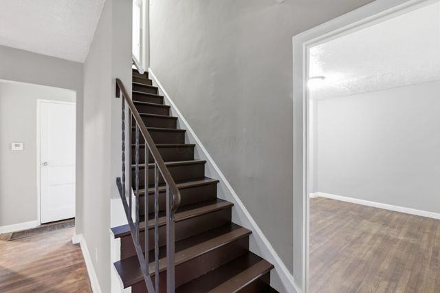 1888 Woodland Avenue, Columbus, OH 43219