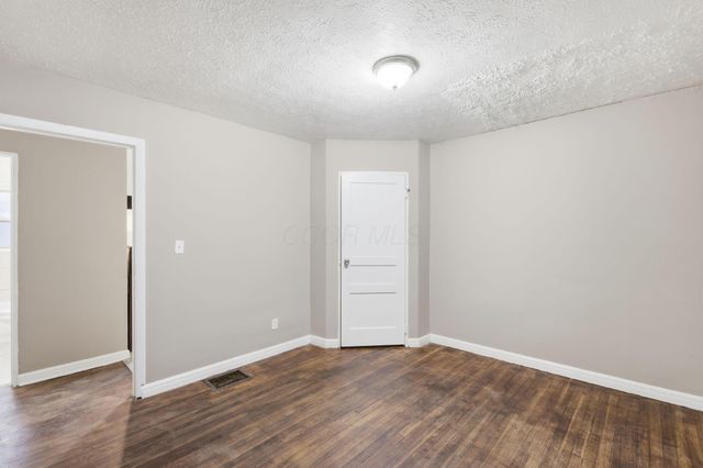 1888 Woodland Avenue, Columbus, OH 43219