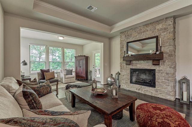 128 Caspian Way, The Woodlands, TX 77382