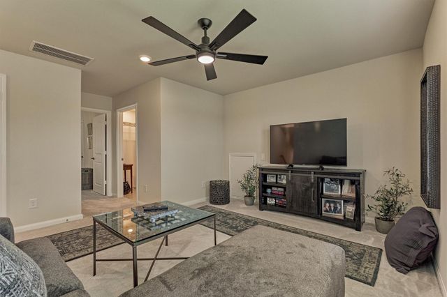 128 Caspian Way, The Woodlands, TX 77382