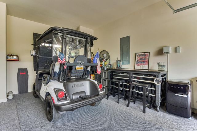 128 Caspian Way, The Woodlands, TX 77382